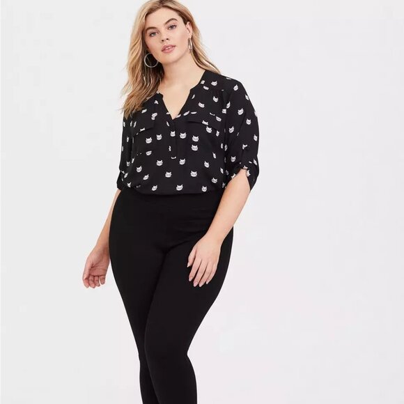 Torrid Harper Georgette Blouse Novelty Print Cat Eyeglasses 4X - Picture 4 of 16